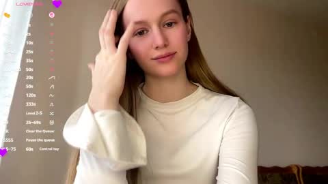 Snapshot of antionettepulgarin chatting on 22, 4, 2026 Viktoria online show from 22, 4, 2026
