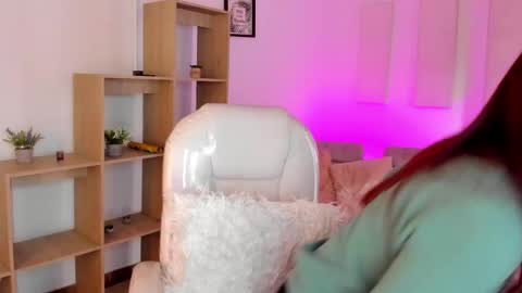 Antonella online show from 9, 10, 2025