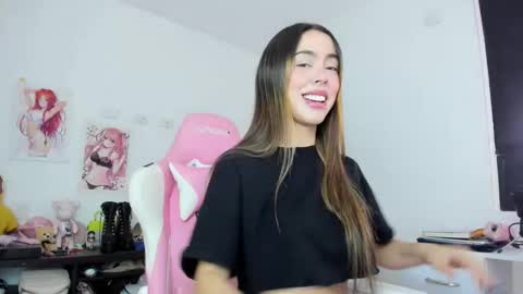 Antonella online show from 27, 10, 2025