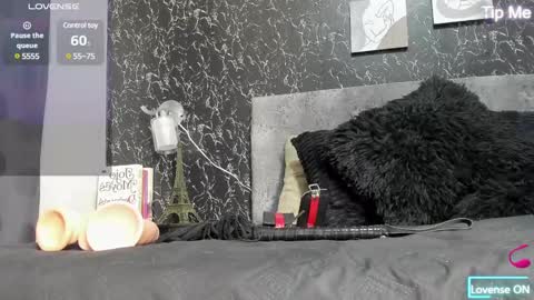 antonella_louise online show from 4, 1, 2025