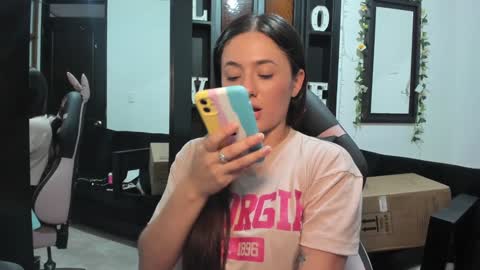 Snapshot of antonella_naughty1 chatting on 17, 12, 2024 antonella online show from 17, 12, 2024