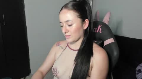 Snapshot of antonella_naughty1 chatting on 22, 5, 2026 antonella online show from 22, 5, 2026