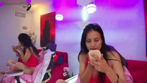 Snapshot of antonella_rivers chatting on 19, 5, 2026 Antonella. online show from 19, 5, 2026
