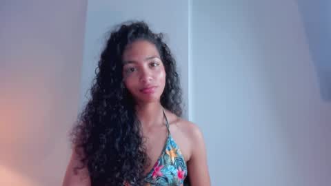 AntonellaHall  online show from 20, 2, 2025