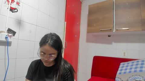 Snapshot of antonellakling_ chatting on 7, 1, 2025 ANTONELLA online show from 7, 1, 2025