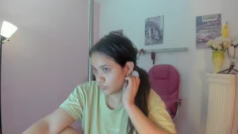 Snapshot of antonellakling_ chatting on 13, 1, 2025 ANTONELLA online show from 13, 1, 2025