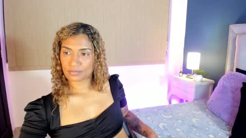 Snapshot of antonellaparker chatting on 21, 12, 2024 Sarah online show from 21, 12, 2024