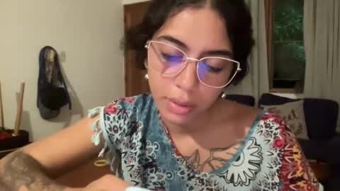 Antonia online show from 4, 1, 2025