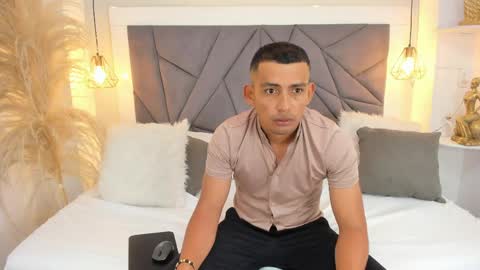 Antonio online show from 1, 5, 2026