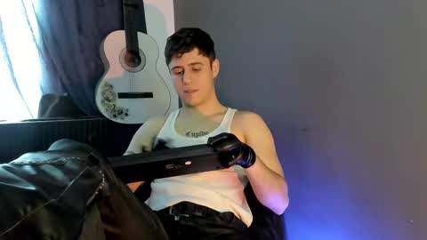 antonnello_ online show from 21, 11, 2025