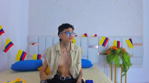 antony_d_ossa online show from 4, 7, 2026