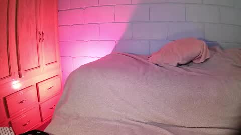 Snapshot of anuarfox chatting on 10, 2, 2026 AnuarFox online show from 10, 2, 2026