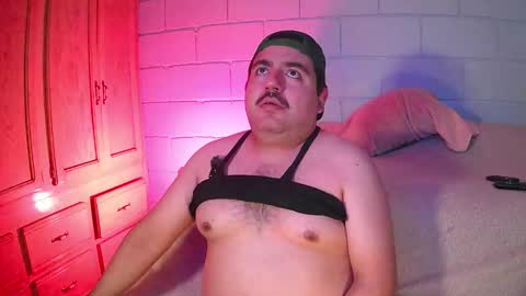 Snapshot of anuarfox chatting on 8, 3, 2026 AnuarFox online show from 8, 3, 2026