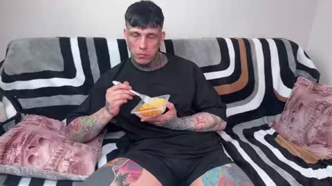 Snapshot of anubisgod88 chatting on 9, 7, 2026 Tom online show from 9, 7, 2026