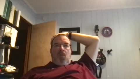 Snapshot of anvil1972 chatting on 17, 11, 2025 anvil1972 online show from 17, 11, 2025