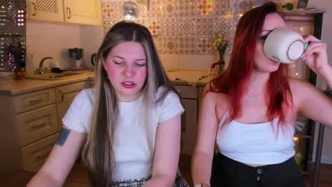 Anya online show from 4, 3, 2025