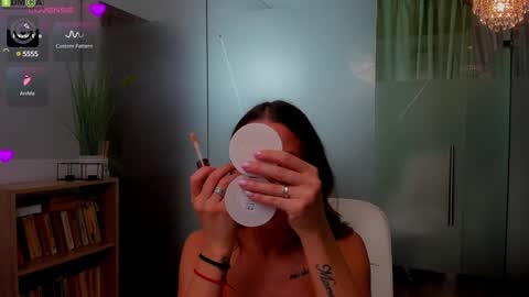 Anya online show from 4, 3, 2025