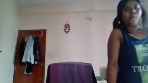 anydanyg online show from 6, 10, 2025