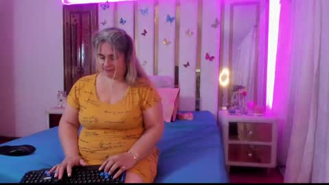 Anyela  online show from 30, 5, 2026