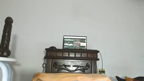 Snapshot of anyelo_15 chatting on 5, 8, 2026 angel online show from 5, 8, 2026