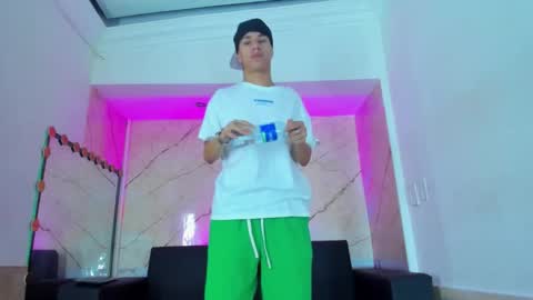 anyelo_sexyhot online show from 20, 9, 2025