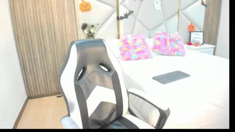 Aome online show from 1, 11, 2025