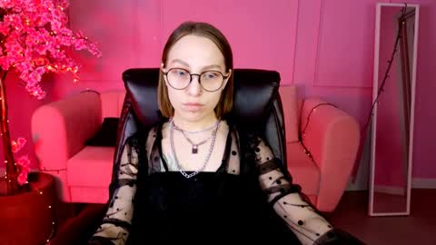 APHEX QUEEN online show from 27, 1, 2025