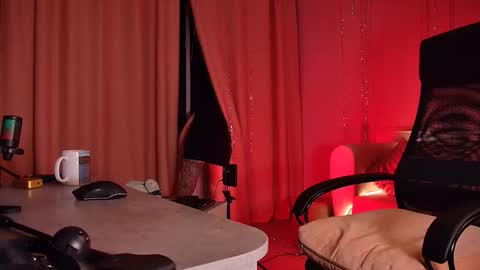 APHEX QUEEN online show from 5, 2, 2026