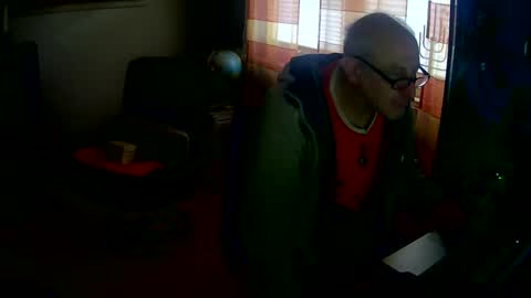 aphextwin72 online show from 1, 12, 2025