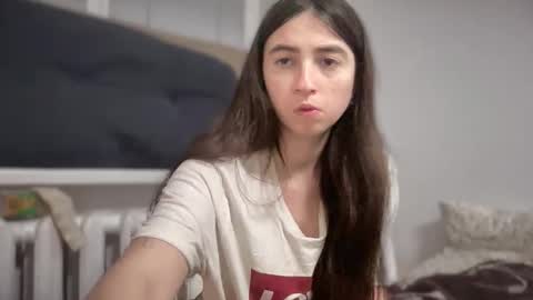 aphr0dite22 online show from 22, 2, 2026