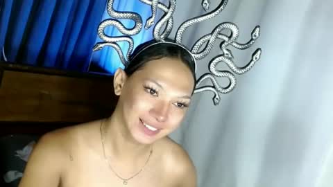 Snapshot of aphr0dite_x chatting on 23, 6, 2026 Roman Goddess online show from 23, 6, 2026