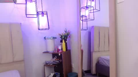 Snapshot of aphril_bluee chatting on 3, 8, 2026 aphril_bluee online show from 3, 8, 2026