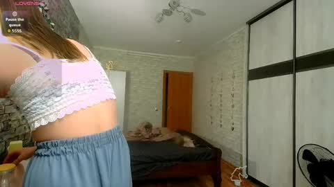 Snapshot of aphrodite_wow_ chatting on 4, 4, 2026 Aphrodite online show from 4, 4, 2026