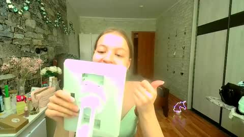 Snapshot of aphrodite_wow_ chatting on 12, 4, 2026 Aphrodite online show from 12, 4, 2026