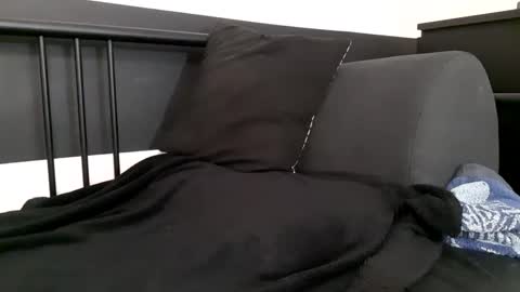 apollobest77 online show from 4, 4, 2026