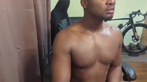 Snapshot of apollodarkmn chatting on 9, 5, 2026 apollodarkmn online show from 9, 5, 2026