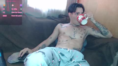 Snapshot of apolo01_ chatting on 1, 2, 2026 Apolo online show from 1, 2, 2026