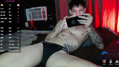 Snapshot of apolo01_ chatting on 2, 4, 2026 Apolo online show from 2, 4, 2026