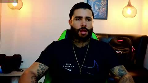 Snapshot of apolo_ryder chatting on 25, 5, 2026 APOLO online show from 25, 5, 2026