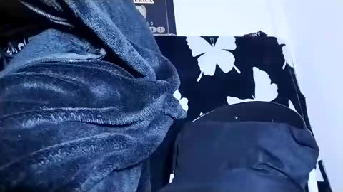 apoloblackbig online show from 22, 2, 2025