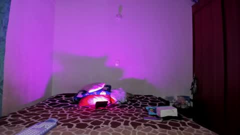 Snapshot of apolorising_ chatting on 3, 5, 2026 Lola Apolo online show from 3, 5, 2026