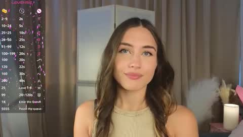 Vicki online show from 12, 9, 2025