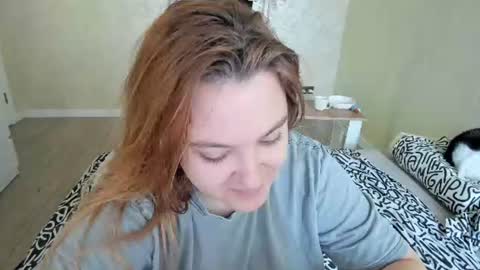 appleyummybuns online show from 13, 7, 2026
