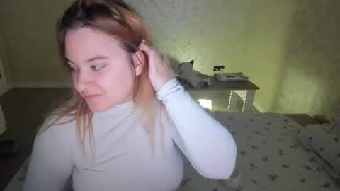 appleyummybuns online show from 18, 7, 2026