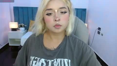 Snapshot of april__bunny chatting on 2, 7, 2026 April Bunny online show from 2, 7, 2026