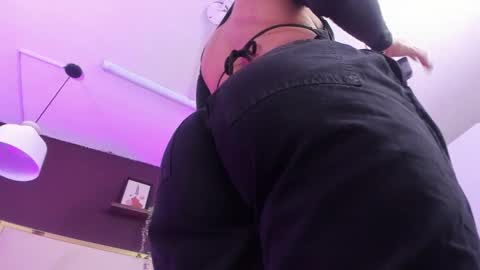 April online show from 11, 10, 2025