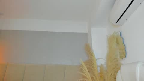 April online show from 9, 2, 2026