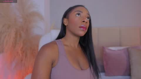Snapshot of april_ebony18_ chatting on 11, 5, 2026 April online show from 11, 5, 2026