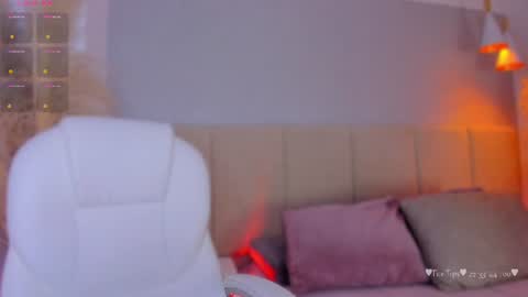 Snapshot of april_ebony18_ chatting on 16, 6, 2026 April online show from 16, 6, 2026