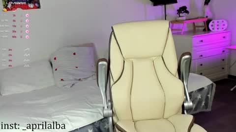 Snapshot of aprilinalba chatting on 12, 2, 2025 ALEKSANDRA POLYAKOVA online show from 12, 2, 2025